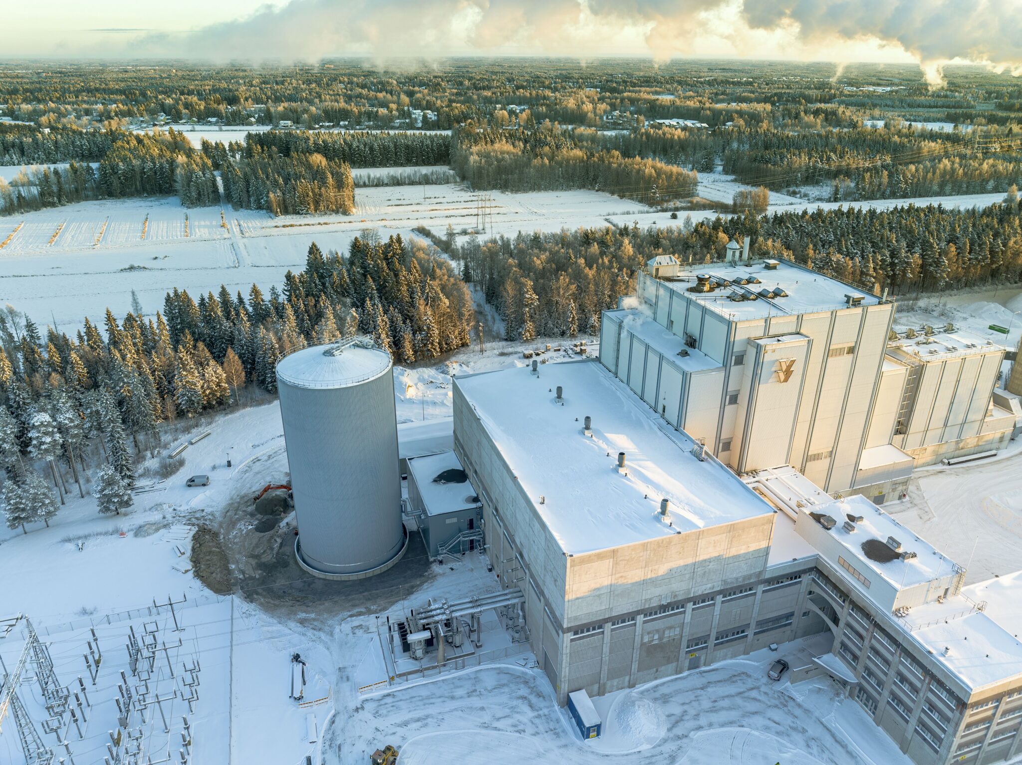 joustavampaa-ja-puhtaampaa-energiantuotantoa-kaukol-mp-akulla-ja